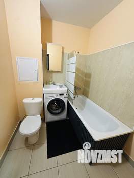 Студия квартира, посуточно, 40м2, 15/24 этаж