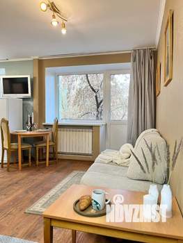 Студия квартира, посуточно, 32м2, 3/5 этаж