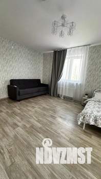 1-к квартира, посуточно, 47м2, 1/1 этаж