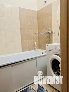 Студия квартира, посуточно, 35м2, 14/15 этаж