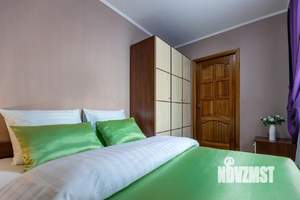 3-к квартира, посуточно, 75м2, 1/1 этаж