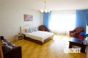 1-к квартира, посуточно, 54м2, 1/1 этаж