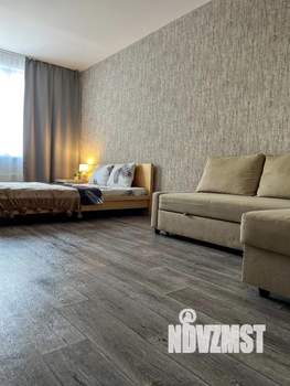 1-к квартира, посуточно, 42м2, 1/1 этаж