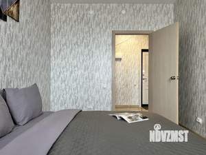 1-к квартира, посуточно, 35м2, 14/25 этаж