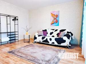 2-к квартира, посуточно, 72м2, 8/17 этаж