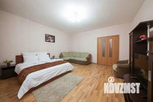 1-к квартира, посуточно, 42м2, 6/10 этаж