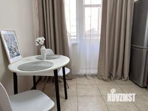 1-к квартира, посуточно, 40м2, 3/10 этаж
