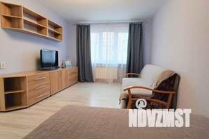 1-к квартира, посуточно, 42м2, 10/10 этаж