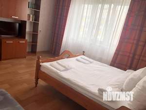 1-к квартира, посуточно, 42м2, 14/17 этаж