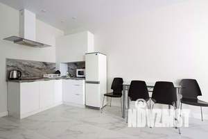 1-к квартира, посуточно, 42м2, 10/17 этаж