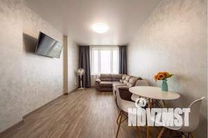 2-к квартира, посуточно, 47м2, 19/25 этаж