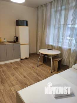 1-к квартира, посуточно, 18м2, 1/1 этаж