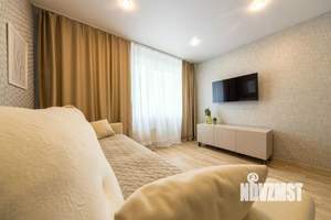 1-к квартира, посуточно, 41м2, 1/1 этаж