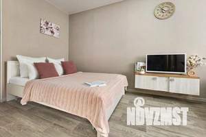 1-к квартира, посуточно, 40м2, 22/24 этаж
