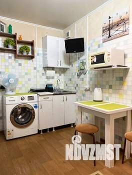 Студия квартира, посуточно, 24м2, 1/9 этаж