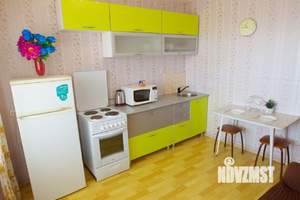 1-к квартира, посуточно, 54м2, 1/1 этаж