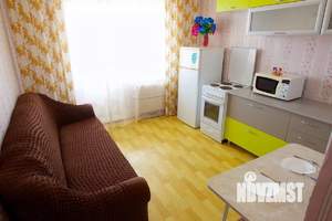 1-к квартира, посуточно, 54м2, 12/16 этаж