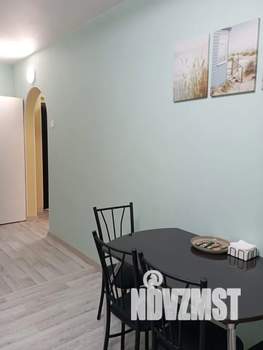 1-к квартира, посуточно, 42м2, 8/10 этаж