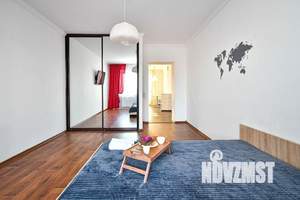 1-к квартира, посуточно, 42м2, 1/1 этаж