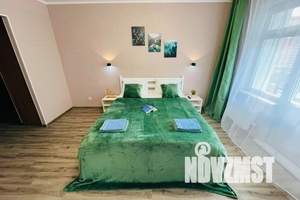 1-к квартира, посуточно, 35м2, 8/10 этаж