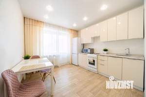 1-к квартира, посуточно, 43м2, 1/1 этаж