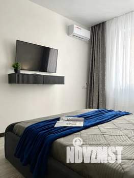 1-к квартира, посуточно, 30м2, 4/18 этаж