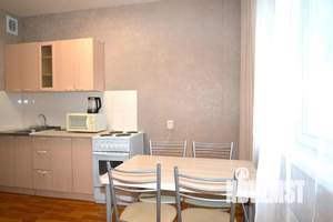 Студия квартира, посуточно, 51м2, 4/10 этаж