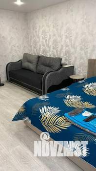 1-к квартира, посуточно, 41м2, 4/10 этаж