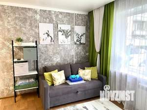 Студия квартира, посуточно, 24м2, 1/9 этаж