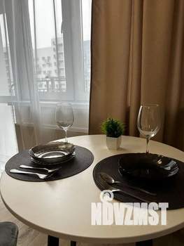 Студия квартира, посуточно, 32м2, 21/25 этаж