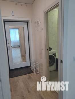 Студия квартира, посуточно, 30м2, 18/25 этаж