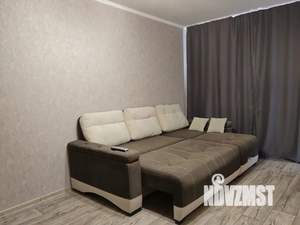 1-к квартира, посуточно, 42м2, 3/5 этаж