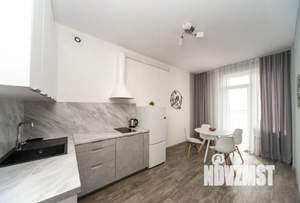 1-к квартира, посуточно, 40м2, 8/24 этаж