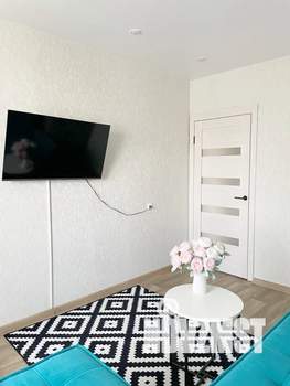 1-к квартира, посуточно, 35м2, 8/10 этаж