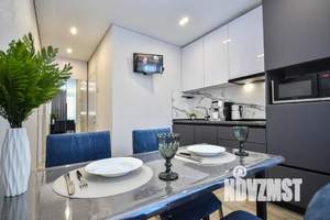 1-к квартира, посуточно, 40м2, 2/10 этаж