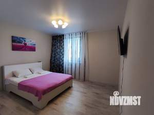 1-к квартира, посуточно, 40м2, 6/9 этаж