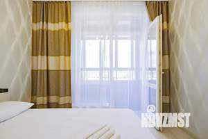 2-к квартира, посуточно, 42м2, 13/25 этаж