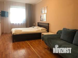 1-к квартира, посуточно, 38м2, 2/9 этаж