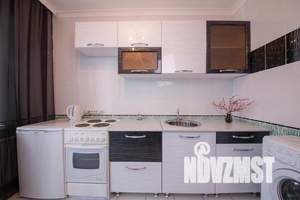 1-к квартира, посуточно, 34м2, 1/1 этаж