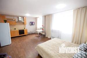 Студия квартира, посуточно, 40м2, 12/23 этаж