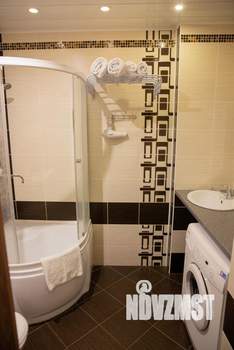 2-к квартира, посуточно, 40м2, 1/1 этаж