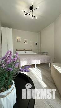 Студия квартира, посуточно, 25м2, 17/24 этаж