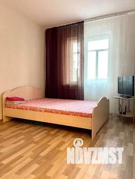 1-к квартира, посуточно, 37м2, 7/9 этаж