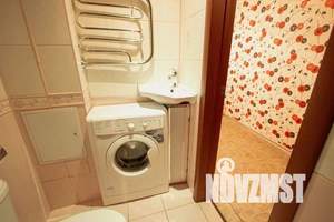 1-к квартира, посуточно, 28м2, 7/10 этаж