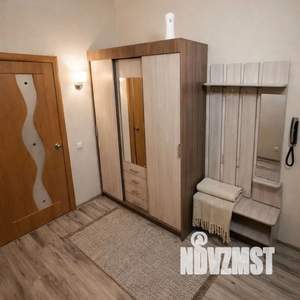 1-к квартира, посуточно, 40м2, 3/19 этаж