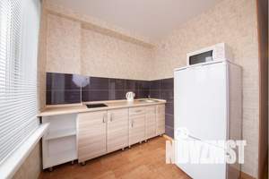 1-к квартира, посуточно, 34м2, 6/9 этаж