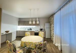 3-к квартира, на длительный срок, 117м2, 13/17 этаж