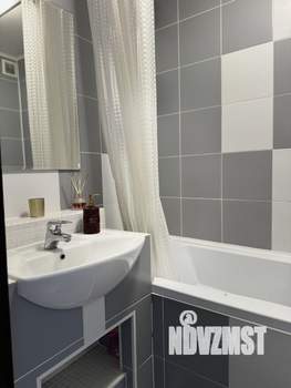 1-к квартира, посуточно, 45м2, 2/10 этаж