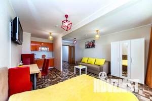 1-к квартира, посуточно, 38м2, 17/17 этаж