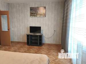 1-к квартира, посуточно, 42м2, 3/10 этаж